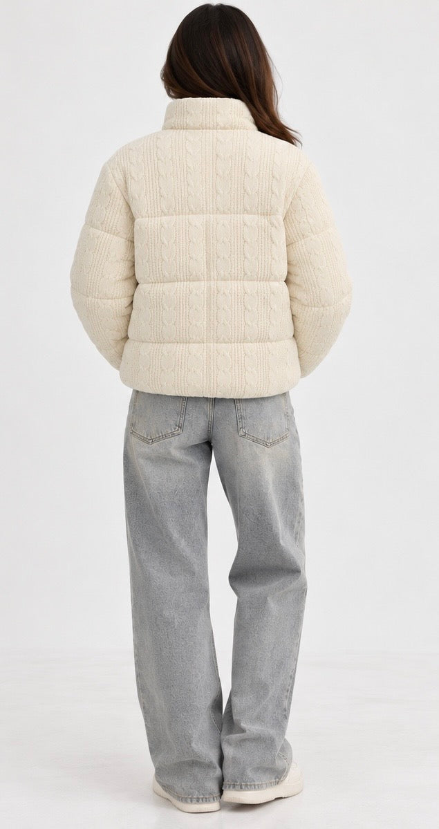 WHITE KNITTED JACKET