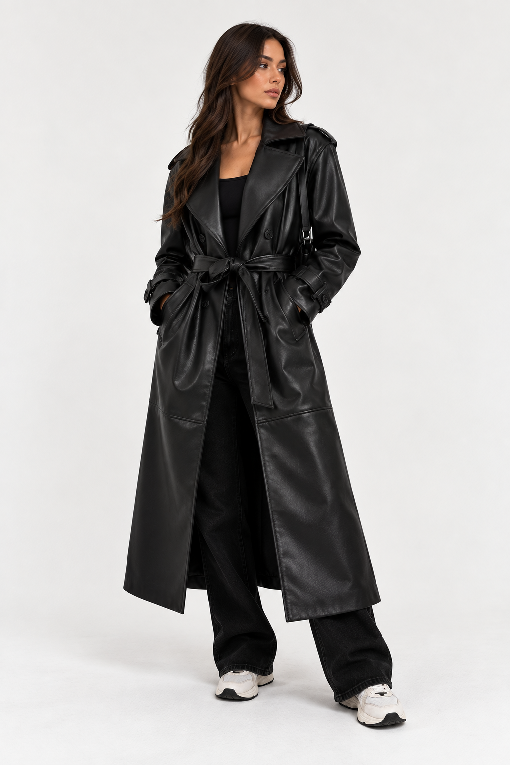 TRENCHCOAT LACK-EFFEKT LANG